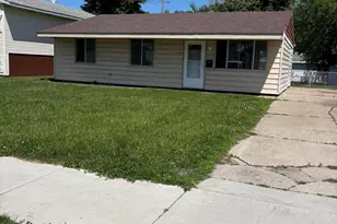 1213 N Arbogast St, Griffith, IN 46319 - Photo 2