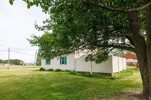 210 N 6th St, Kentland, IN 47951 - Photo 6
