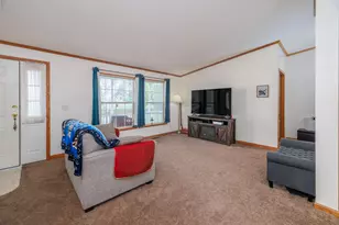 210 N 6th St, Kentland, IN 47951 - Photo 16