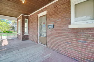101 E Lincolnway, La Porte, IN 46350 - Photo 2