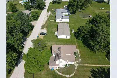 605 E Washington Street, Morocco, IN 47963 - Photo 10