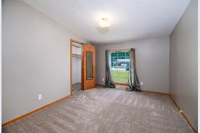 605 E Washington Street, Morocco, IN 47963 - Photo 24