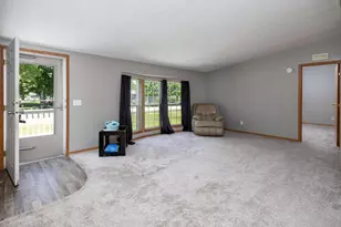 605 E Washington St, Morocco, IN 47963 - Photo 12