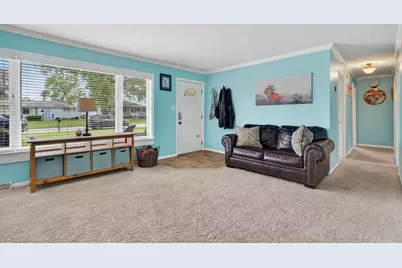 1208 E Farragut Street, Crown Point, IN 46307 - Photo 8