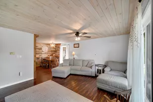 14115 Floyd St, Crown Point, IN 46307 - Photo 2