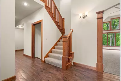 64 Nicholas Drive, Valparaiso, IN 46383 - Photo 4