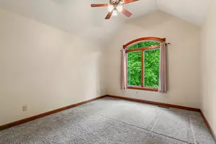 64 Nicholas Dr, Valparaiso, IN 46383 - Photo 40