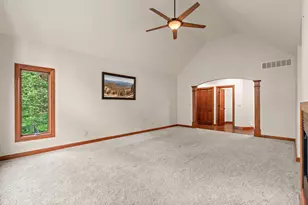 64 Nicholas Dr, Valparaiso, IN 46383 - Photo 10