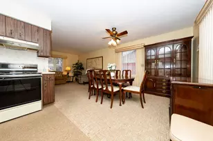 310 Beech St, Michigan City, IN 46360 - Photo 6