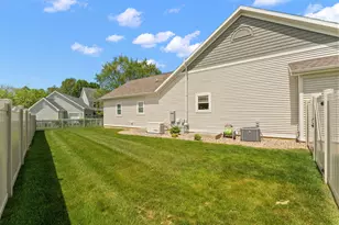 1215 Bostwick Ave, Chesterton, IN 46304 - Photo 46