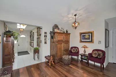 950 Easy Street #D, Crown Point, IN 46307 - Photo 4