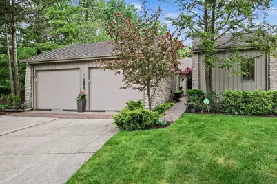 3730 Chimney Hill Drive, Valparaiso, IN 46383 - Photo 2