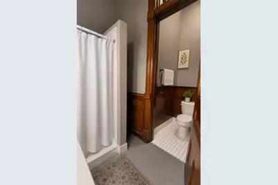 810 Lincolnway, La Porte, IN 46350 - Photo 30