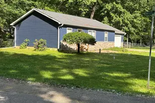 2367 W Dogwood Dr, Union Mills, IN 46382 - Photo 4