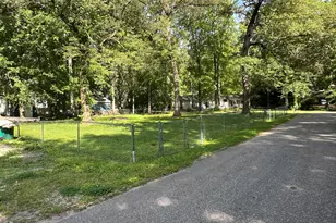 2367 W Dogwood Dr, Union Mills, IN 46382 - Photo 6