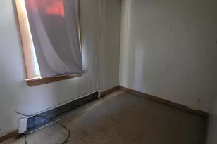 5008 Alexander Ave, East Chicago, IN 46312 - Photo 16