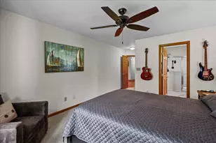 2823 100th St, Highland, IN 46322 - Photo 14