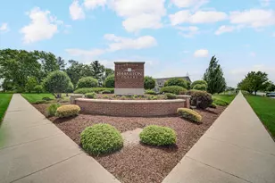 11439 Vermont Pl, Crown Point, IN 46307 - Photo 4