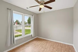 6089 Maryland St, Merrillville, IN 46410 - Photo 12