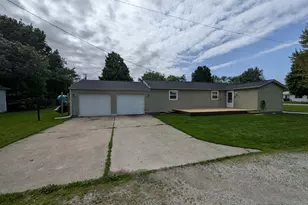 911 Harrison St, Frankton, IN 46044 - Photo 24