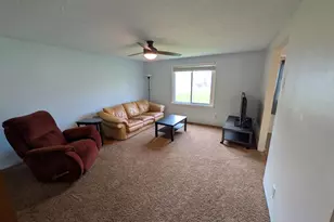 911 Harrison St, Frankton, IN 46044 - Photo 10
