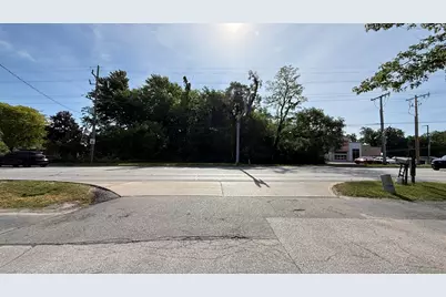 130 E Division, Demotte, IN 46310 - Photo 1