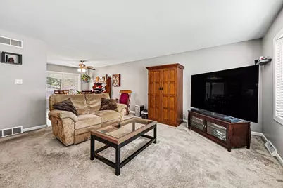 2801 Crabapple Lane, Hobart, IN 46342 - Photo 6