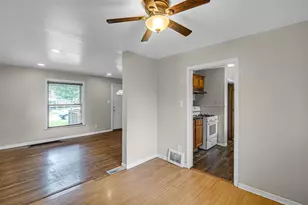 6740 Wicker, Hammond, IN 46323 - Photo 20