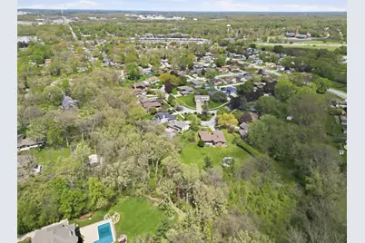 2060 Maid Marion Drive N, Schererville, IN 46375 - Photo 36