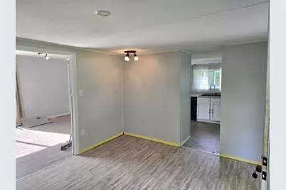 6862 NE Suburban Drive, Michigan City, IN 46360 - Photo 4