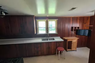405 Maple Ave, Wheeler, IN 46393 - Photo 10