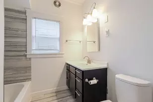 306 Brown St, Valparaiso, IN 46383 - Photo 14