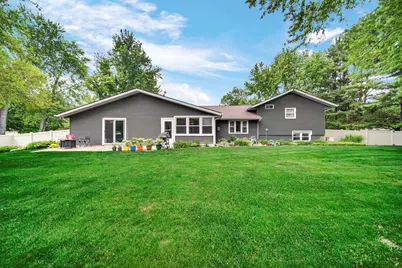 272 W Powell Drive, La Porte, IN 46350 - Photo 24