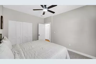 2861 Benton Street, Lake Station, IN 46405 - Photo 14
