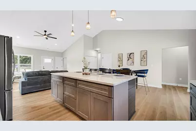 2861 Benton Street, Lake Station, IN 46405 - Photo 8