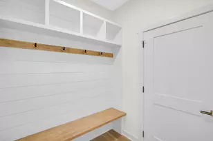 2863 Benton St, Lake Station, IN 46405 - Photo 24
