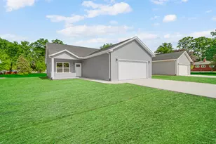 2863 Benton St, Lake Station, IN 46405 - Photo 4