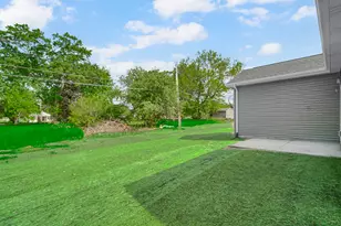 2863 Benton St, Lake Station, IN 46405 - Photo 28