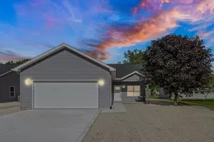 2865 Benton St, Lake Station, IN 46405 - Photo 2