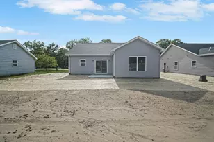2865 Benton St, Lake Station, IN 46405 - Photo 26