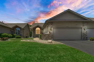 1461 Mybeck Pl, Crown Point, IN 46307 - Photo 2