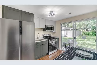 2355 Plymouth Street, Portage, IN 46368 - Photo 6