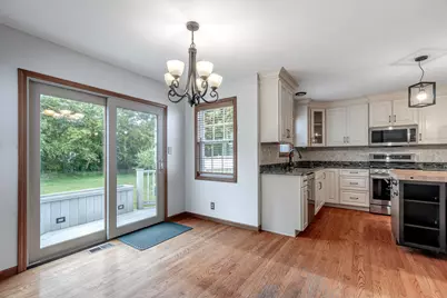 203 Parkwood Drive, Valparaiso, IN 46383 - Photo 10
