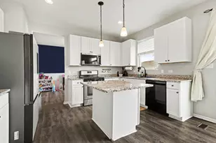 9172 Briar Ln, Saint John, IN 46373 - Photo 8