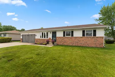 5215 Woodbridge Avenue, Portage, IN 46368 - Photo 2