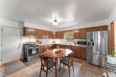 5215 Woodbridge Avenue, Portage, IN 46368 - Photo 6