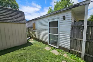 1210 S 5th St, West Lafayette, IN 47905 - Photo 4