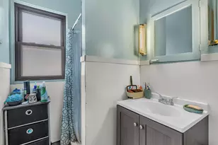 402 Liberty St, East Chicago, IN 46312 - Photo 8