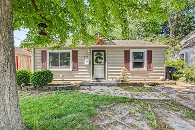 2933 Cleveland Avenue, Michigan City, IN 46360 - Photo 1
