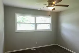 5429 Dexter Dr, Merrillville, IN 46410 - Photo 14